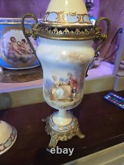 1771 Gorgeous Pair Of Antique Sevres Porcelain Covered Signed Urns