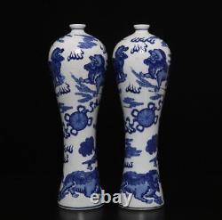 32CM Pair Qianlong Signed Antique Chinese Blue & White Porcelain Vase withlion