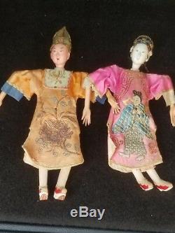 ANTIQUE PAIR SIGNED CHINESE OPERA DOLLS ornate silk embroidered clothing