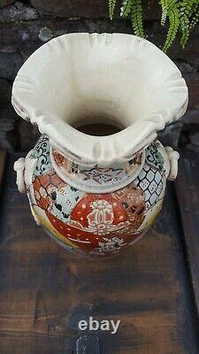 ANTIQUE pair SAMURAI SATSUMA WARE MORIAGE HAND PAINTED 10 SIGNED VASE