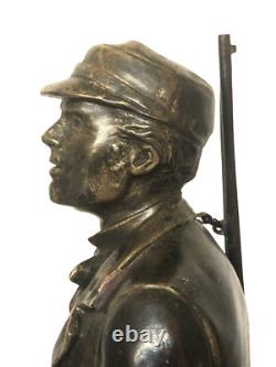Antique Austrian Pair of Patinated Bronze Hunters Signed S. Colombo