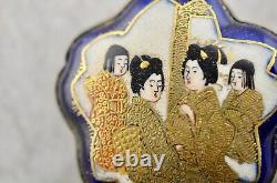 Antique Meiji-period Japanese Satsuma painted Geisha figural buckle pair signed