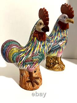 Antique Pair of Chinese Porcelain Hand Painted Rooster Chicken Famille Signed