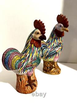 Antique Pair of Chinese Porcelain Hand Painted Rooster Chicken Famille Signed