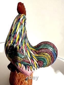 Antique Pair of Chinese Porcelain Hand Painted Rooster Chicken Famille Signed