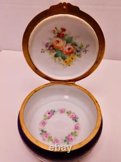Antique Sevres Porcelain Hand Painted Couple SIgned Dresser Casket Box Gold