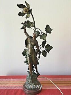 Antique pair of gorgeous French metal figurine lamp signed Math. Moreau