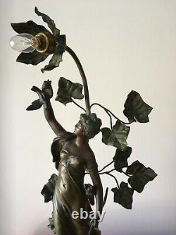 Antique pair of gorgeous French metal figurine lamp signed Math. Moreau
