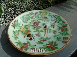 Chinese pair of Tongzhi celadon hand painted plates with makers mark to back