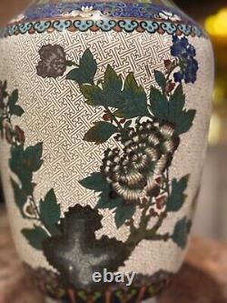 Cloisonné Vases Antique Late Qing or Republic Lao Tian Li Zhi A Pair SIGNED