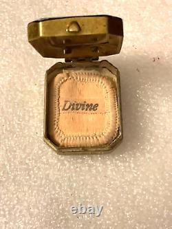 Divine Miniature Powder Glove Compact Dancing Couple Signe Original Puff Antique