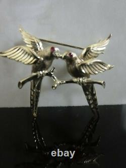 FAB ANTIQUE UNUSED GOLD 333 Signed LOVE BIRDS PAIR RUBY EYES PIN BROOCH