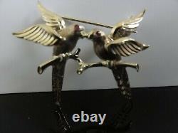 FAB ANTIQUE UNUSED GOLD 333 Signed LOVE BIRDS PAIR RUBY EYES PIN BROOCH