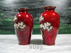 Matching Pair Japanese Yamamoto Pigeon Blood Akasuke Foil Cloisonne Vases Signed