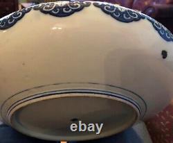 Monumental Antique Imari Signed Aoki Arita Low Nesting Bowl Pair