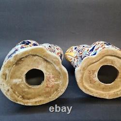 Oriental Vintage Imari Porcelain Cats Stunning pair of Figurines