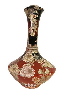 PAIR 19th Century Meiji Period Japanese Kutani or Taisho Vases Signed ca 1890