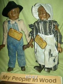 PAIR antique 1930, Pleasant Hill Academy carved wood primitive Appalachian dolls