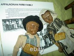 PAIR antique 1930, Pleasant Hill Academy carved wood primitive Appalachian dolls