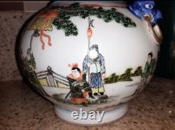 Pair Antique Chinese Signed Kangxi Famille Verte Garlic Shaped Porcelain Vases