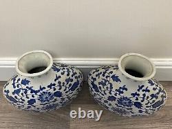 Pair Decorative Chinese Nanking Style Porcelain Blue & White Flask Vases