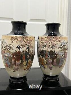 Pair Of Japanese Satsuma Meiji Vases Signed Hakuzan Zo 9