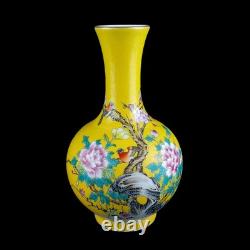 Pair Old Qianlong Signed Chinese Famille Rose Vase Withbird U382