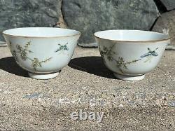 Pair Signed Chinese Famille Rose Cup Very Beautiful Peacock Pattern 19th Century