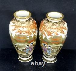 Pair of Japanese Satsuma Hyozan or Hiozan Signed Vases Taisho Period 1912-1926