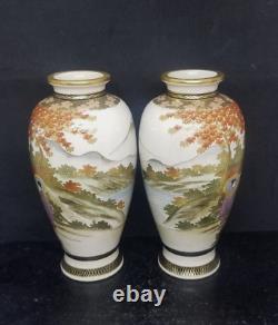 Pair of Japanese Satsuma Hyozan or Hiozan Signed Vases Taisho Period 1912-1926