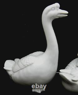 Pair of Japanese Taisho Porcelain Kutani Geese, signed