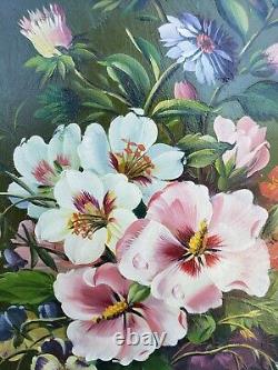 Pair of Vintage Signed 8x10 Homer Oil Paintings of Still-Life Flowers Bouquets