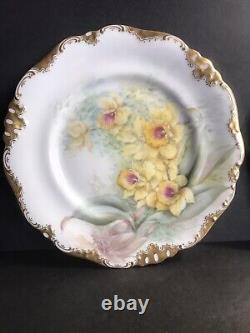 Pair of antique porcelain plate/Limoges/Signed/Flowers/daffodils/France1900/Gold