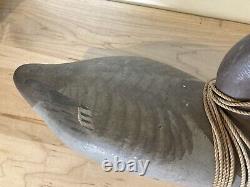 R Madison Mitchell Original Signed 1948 Bluebill Decoy Pair Havre De Grace MD