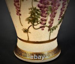 STUNNING PAIR OF SIGNED MID MEIJI PERIOD SATSUMA VASES by TANIGUCHI KOMAKICHI