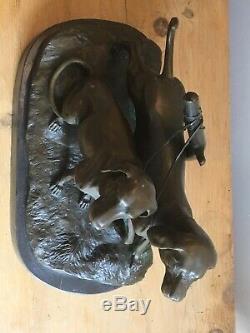 Stunning Bronze Figure Of A Pair Of Hunting Dogs Signed A Cain