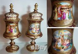 Very Fine Royal Vienna Artist Signed Pair Covered Lidded Urns Vases Circa 1830