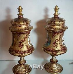 Very Fine Royal Vienna Artist Signed Pair Covered Lidded Urns Vases Circa 1830