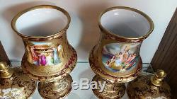 Very Fine Royal Vienna Artist Signed Pair Covered Lidded Urns Vases Circa 1830