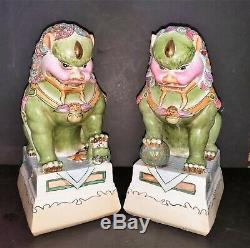 Vintage MCM Mgnificent Large Pair of Ceramic Foo Lion Statues Figurines Hndptd