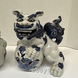 Vintage Signed Pair Kutani Blue White Porcelain Foo Dogs Temple Lions 7