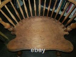 Wallace Nutting Brace Back Continuous Arm Windsor Arm Chair signed lable #408