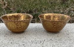 Wonderful Antique Japanese Pair of Porcelain Small kinraden Bowls Signed