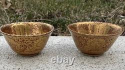 Wonderful Antique Japanese Pair of Porcelain Small kinraden Bowls Signed
