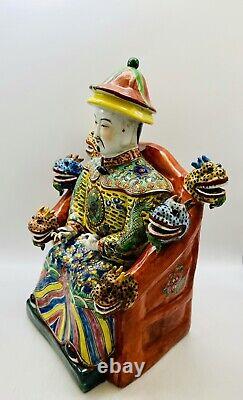 Wonderful Antique Pair Chinese Emperor & Empress Famille Rose Porcelain Statues